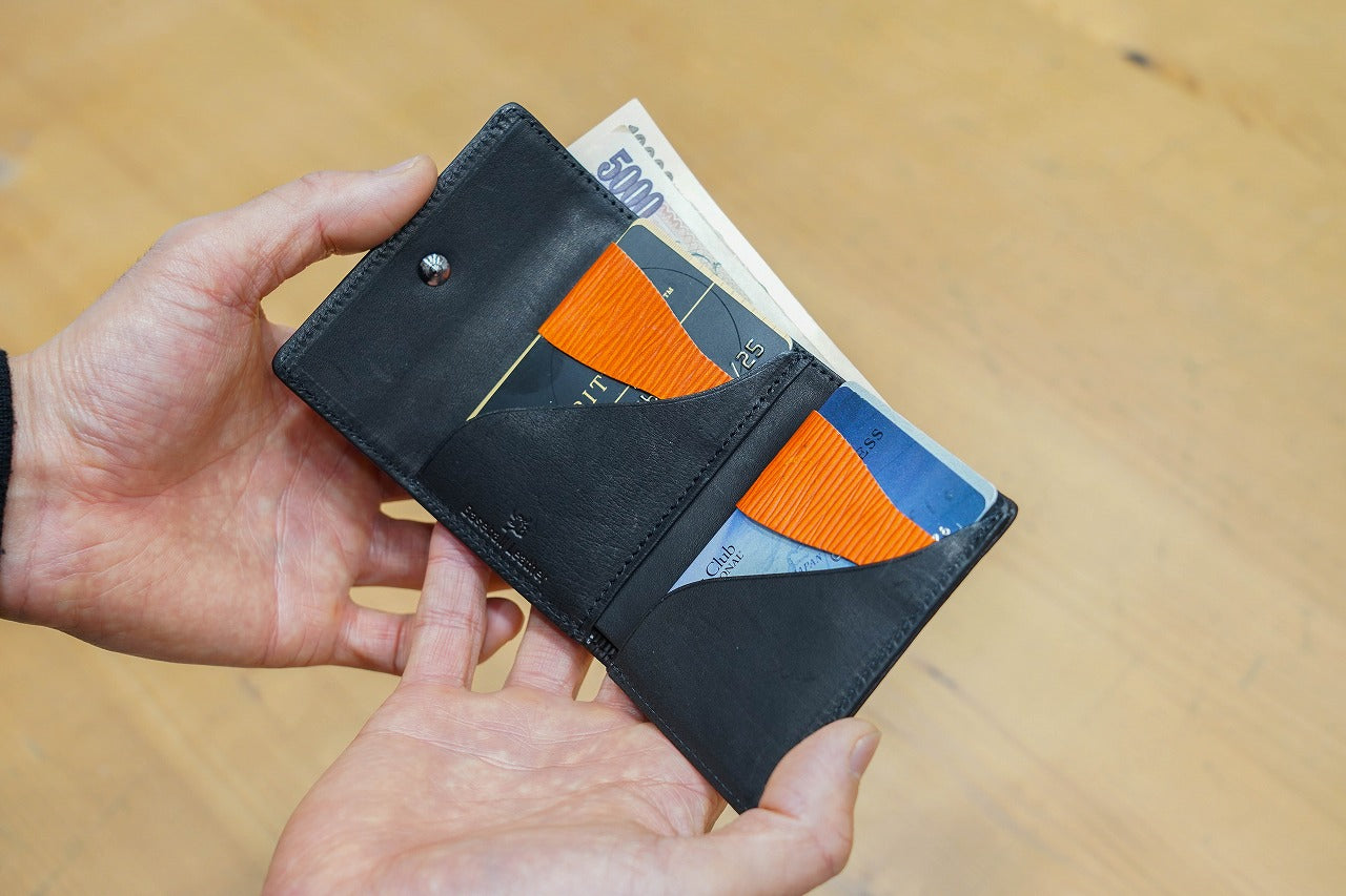 Baseball Leather ベースボールレザー 型押し 三つ折り財布